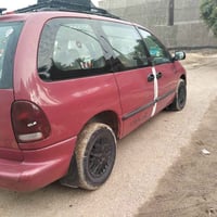 دودج كرفان • ٢٠٠٠ • مكينة كالوبر