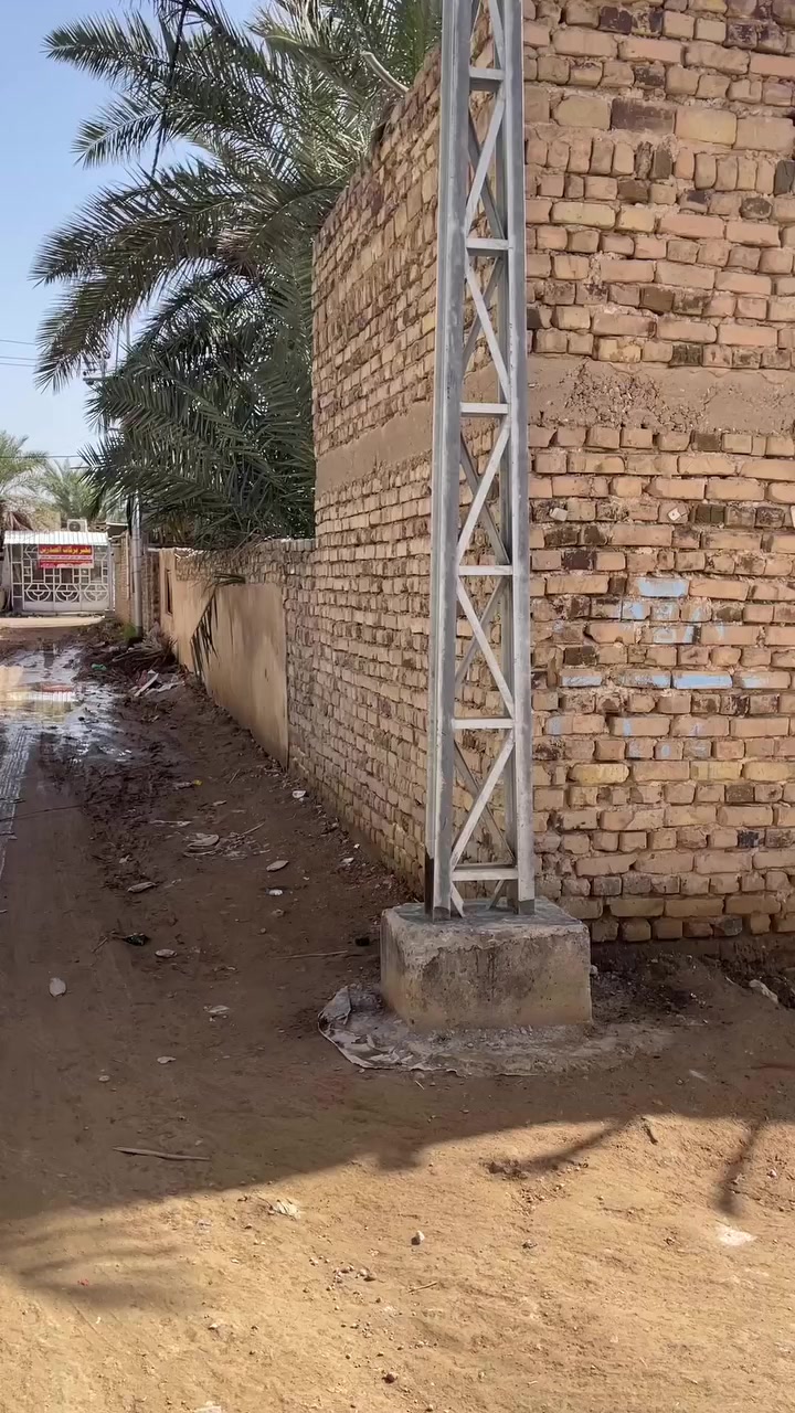 على بركة الله
بيت للبيع
المساحة: 330 م²
البناء: قديم
الموقع: حي العسكري – قرب أسواق ميثم آل جاهل
تفاصيل اكثر خاص او 
***********
