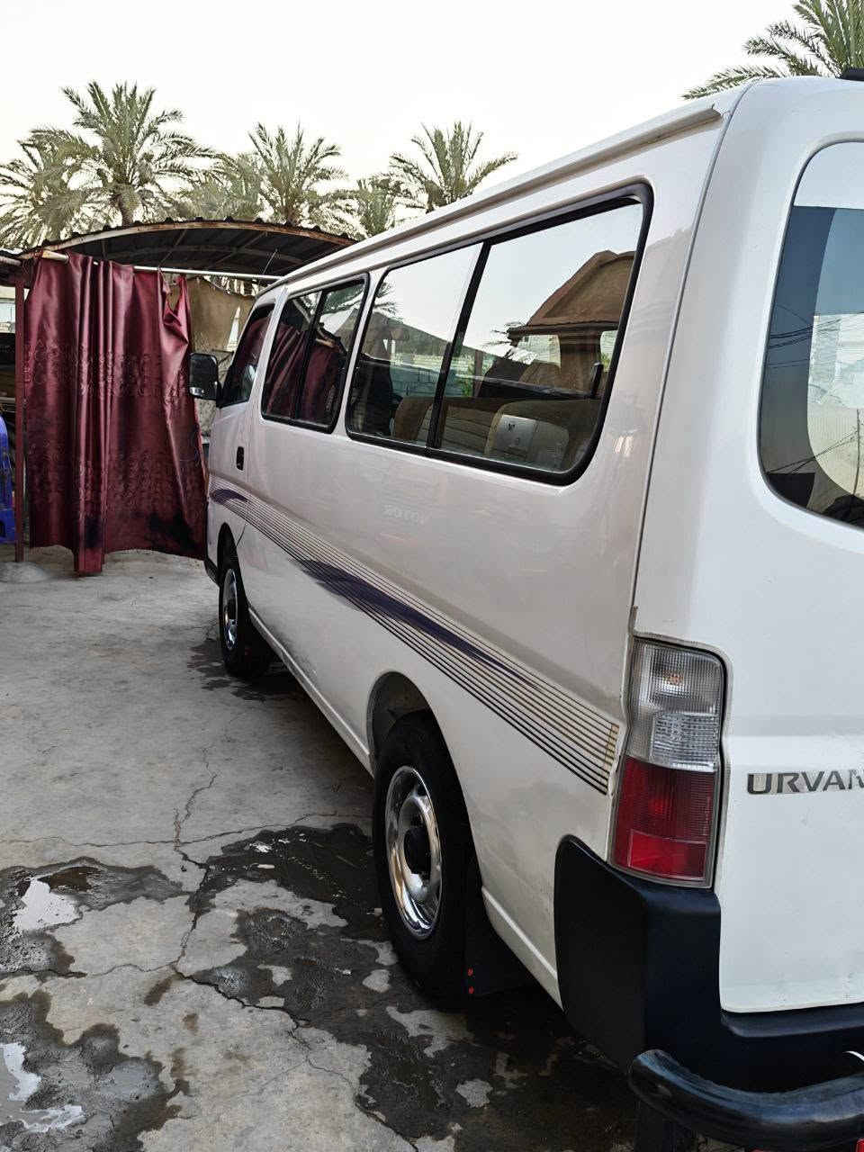 نيسان يورفان ٢٠٠٨ للبيع السيارة مكينة بالجيس ومنضومة تبريد جديد شغل ابو زينب دوشمة كاعية جديدة السعر ١٢٧وبيهة مجال شوية***********

