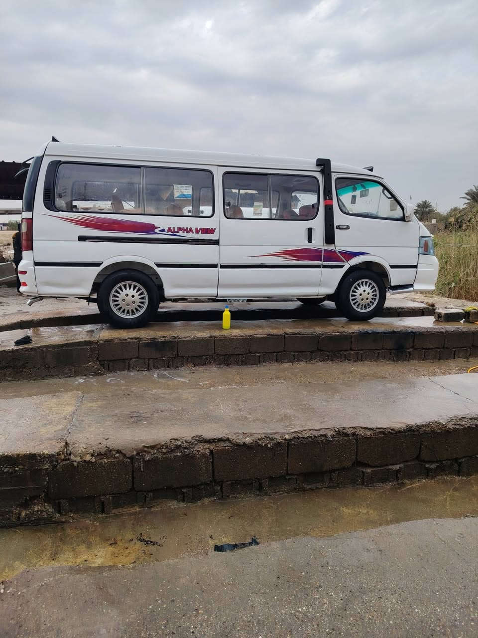 السلام عليكم شباب فاتون موديل 2009 تحويل ثاني يوم مصفر هيه ومرور كير مكينه كهربايات صدر تايرات كل جديد بس الكسن بي وناء قليل السعر 60 ومجال قليل حك جيه ***********
