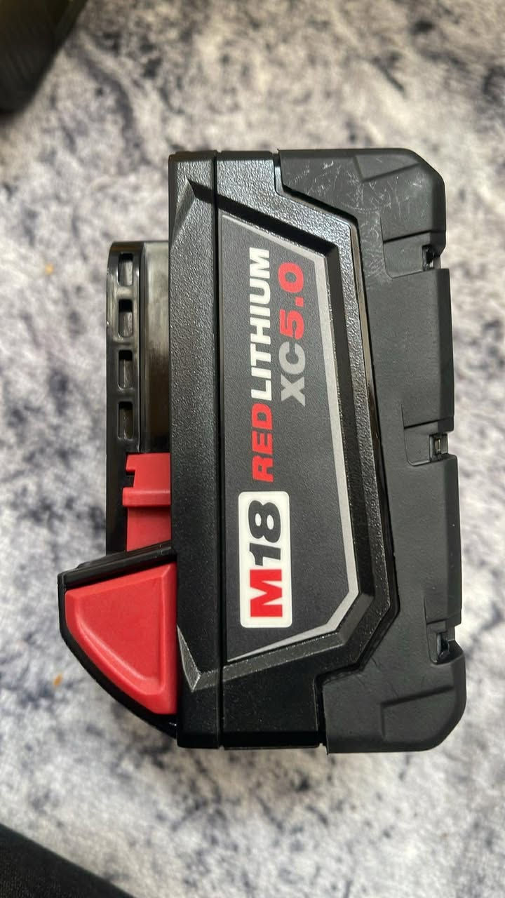 بطاري ملواكي اصلي متوفر جمله مفرد 
واتساب ***********
