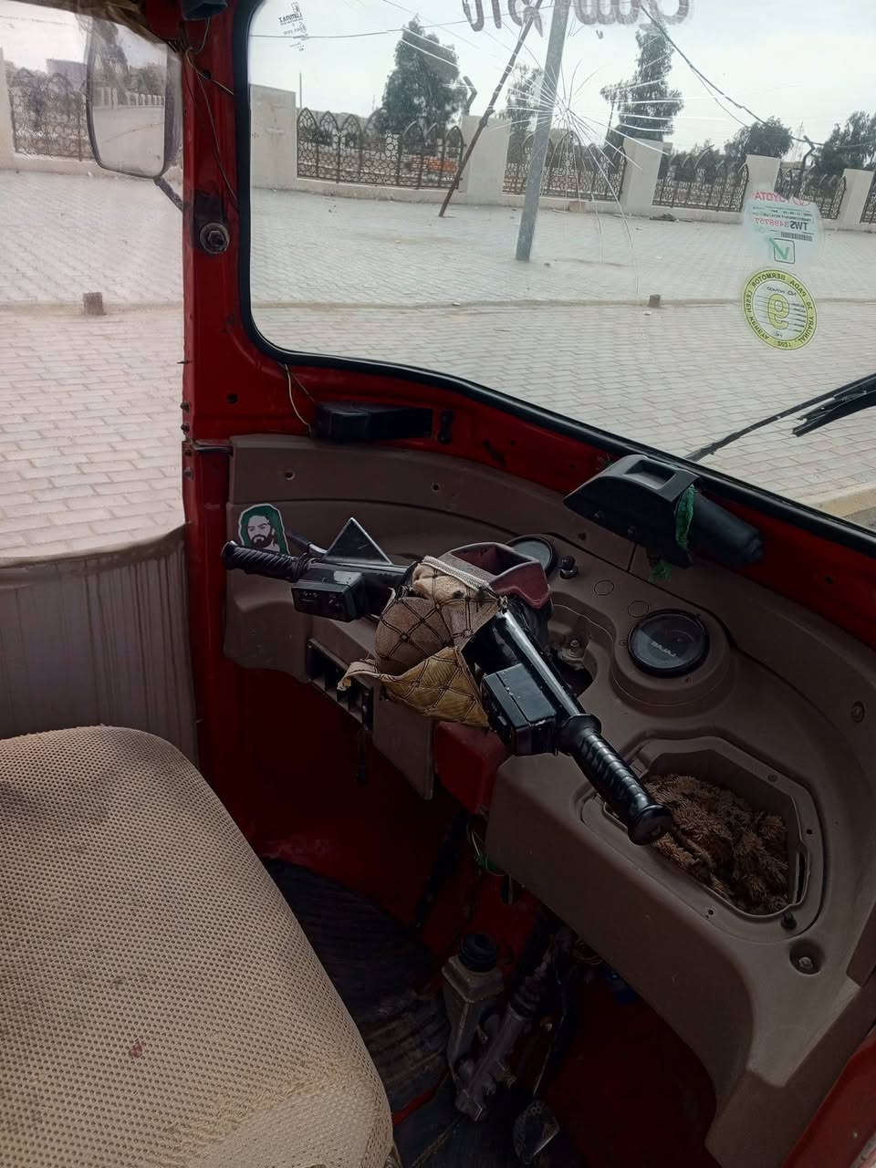 السلام عليكم تكتك بجاج موديل18رقم وسنويه السعر,3800كوت انوار الصدر ***********
