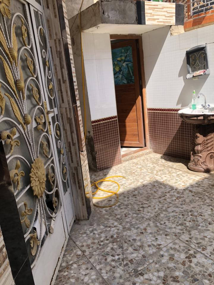 دار للبيع بناء حديث درجه اولى حي الزهراء قرب غسيل بغداد
١٤٠ متر واجهه ٧ ونص  زراعي سند ٢٥ 
طابقين 
الطابق الاول غرفتين نوم واستقبال وكلدور ومطبخ وحمامات 
الطابق الثاني غرفتين ومطبخ وكلدور وحمامات 
***********
