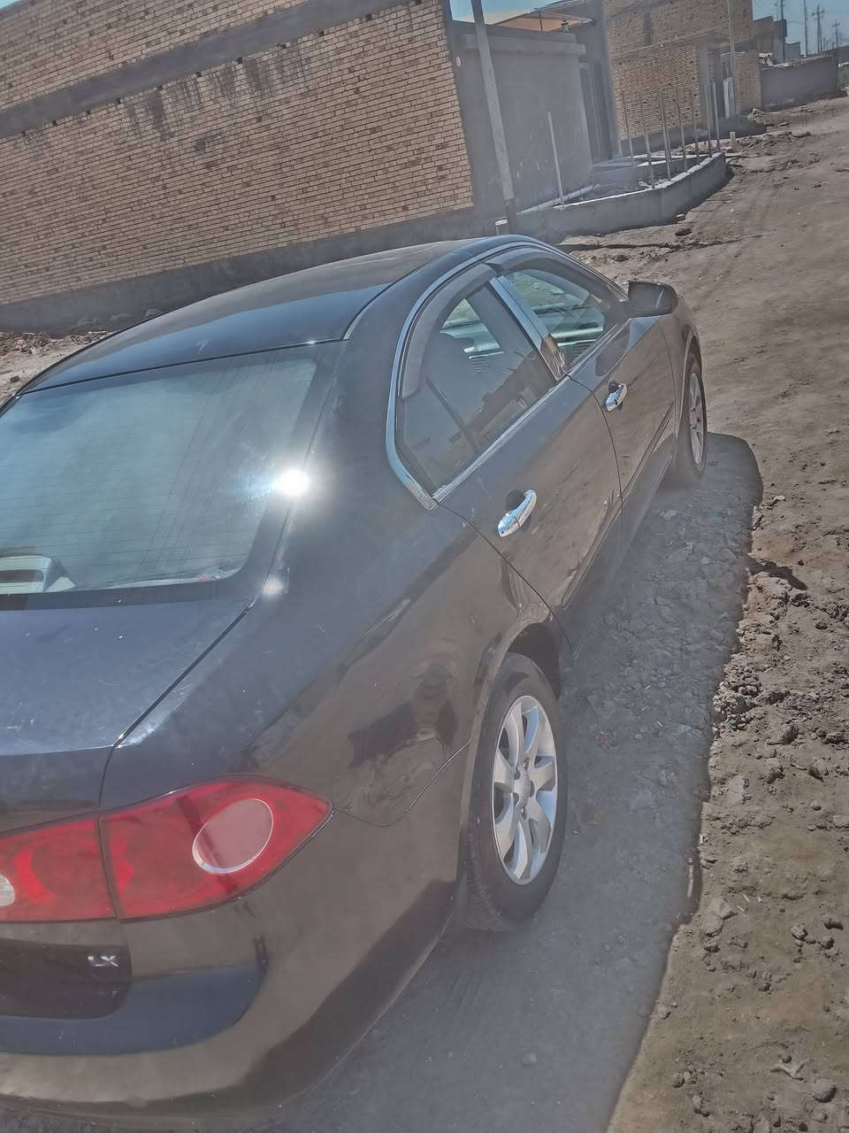 سلام عليكم سياره للبيع ولمراوسه حسب القناعه سياره جاهزه كير عادي محرك حداديه جدد بس تبريد به ضعف موديل 2007مداور ثاني يوم باقي تفاصيل خاص مروس فقط بسياره صفره حسب القناعه رقمي ***********
