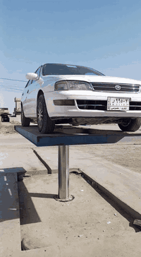 سيارات للبيع موديل ١٩٩٢
مكينه 18ابو الكف كير تومتيك تبريد شغال تدفياء شغال 
والله بي ٤ ابع قطع صبغ  بدون دواخل بس اني ابيع صبغ عام مثل ماشتريت
سعر ٥٤ وبي مجال قليل
***********
***********
