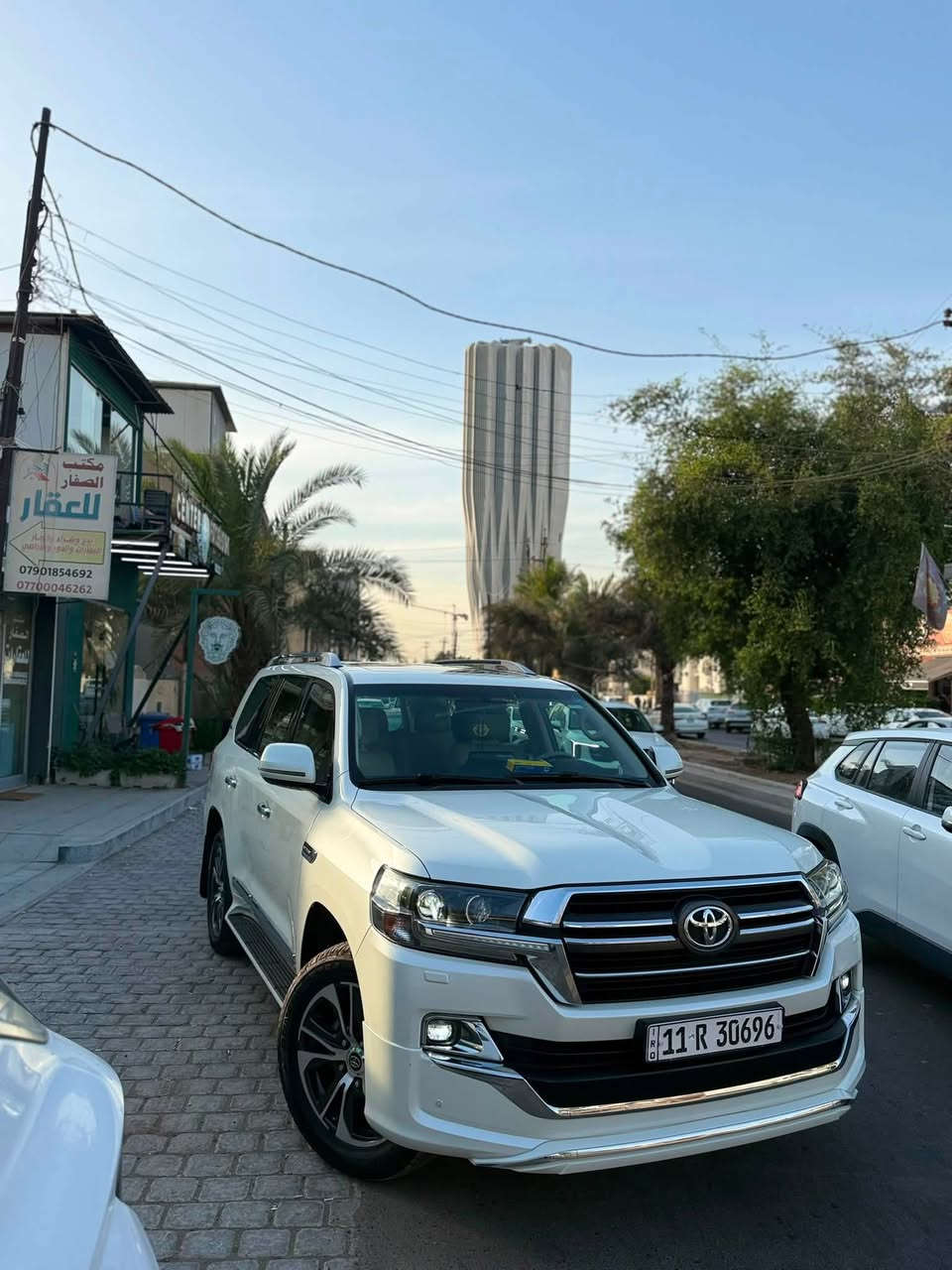 سلام عليكم
تيوتا GXR2020 يابان ساز باب اول
السياره فول 1/1
سلايت روف طكتين
6 بصمات
دخول ذكي
صندوق كهربأيابل  + حساسات اماميه وخلفيه
كشنات جلد
اشاير بل مري
مري شفط + تدفأه
كشنات بحركه كهربأيه اماميه
شاشات خلفيه
4 قطع تبريد دجتال كل راكب يتحكم
7 راكب

فور ويل
ويل 18 انج المنيوم
دواسات جانبيه كروم

مثبت سرعه رادار
مانع تصادم
تدفأه +تبريد بل مقاعد الاماميه
4 كاميرا محيطه
هاند بريك بصمه
السياره مغلفين كشناتها وكاعياتها شامو
مكينه كفاله
كير كفاله
السياره بدون ضرر شرط الفحص • مكينه 6 سلندر 4.0 بنزين VVT_i
كير 6 سرعات
كروز سرعه
ثلاحه
..•

كروز سرعه
ثلاجه
زراكات مال لايتات
السياره بلاديه وشبهه مخزنه يعني كلشي علا البلاد 

ممشا السياره 80الف زيرو السياره 

للستفسار التواصل على الرقم***********

حياكم الله
