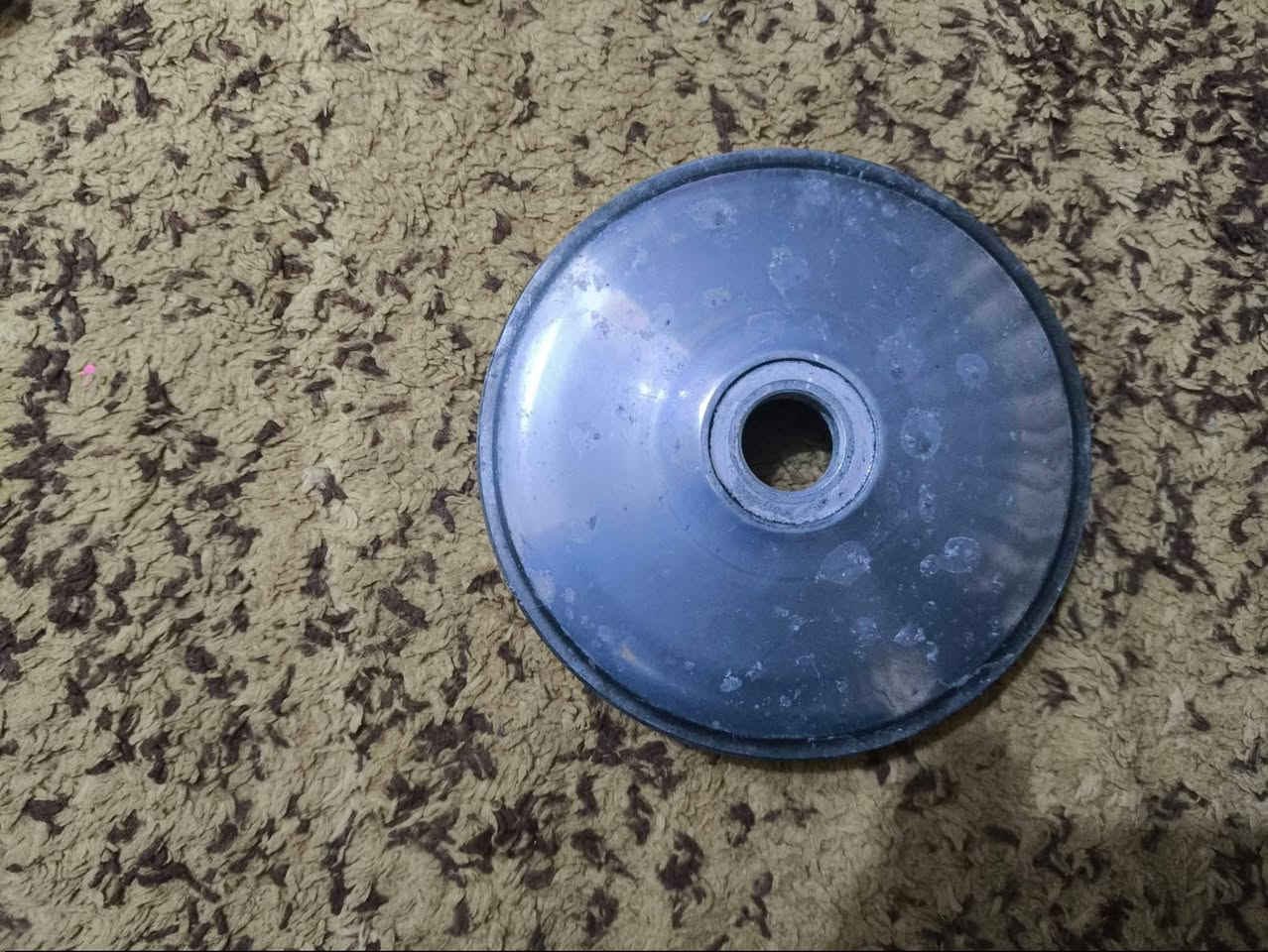 سلام عليكم كلج امامي مالرمبة نضيف للبيع شراي يراسلني خاص او يتصل على الرقم ***********
