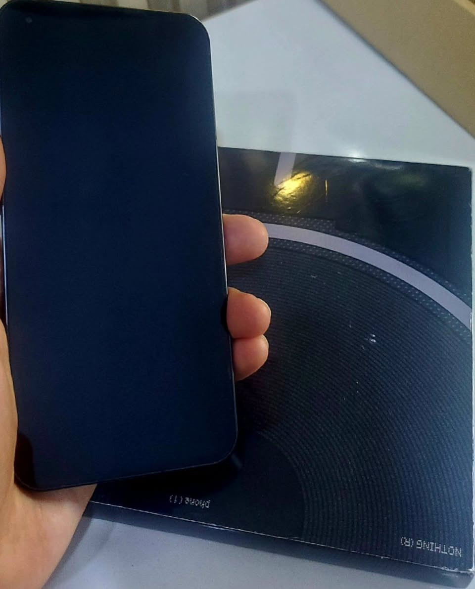 تلفون nothing phone 1
جهاز بريطاني المنشأ
نظيف ومكفول ونسبة النظافة 99%
ذاكرة 256 كَيكَا / رام 16 (8+8)
ملحقاته كارتونه اصلية + كفر شفاف + لاصق حماية شاشة + توصيل لاقرب نقطة في بغداد
السعر ٣٠٠ الف وبي مجال


**إذا كنت صاحب هذا الإعلان وتريد حذفه لأي سبب، رجاءا أرسل رسالة إلى الدعم الفني**