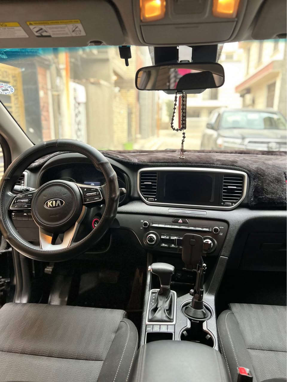 سبورتج موديل 2021 رقم اربيل بأسمي هزة سنوية جديدة سيارة مال بيت كلها وضع شركة سعرها 167$ بيها مجال بسيط واتس اب  *********** بغداد, العراق
