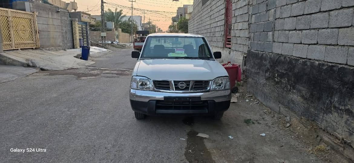 نيسان ٢٠٠٣ محدث ٢٠١٥ مالت مزاد  مصبوغ عام فرن 
معمرة ع ايدي كله جديد تايوان تبريد ثلج السيارة خير من الله 
معاملة الترقيم جاي امشي بيها وصلت لتثبيت اللوحات باقي تثبيت لوحات
السعر
اذا المشتري يكمل الترقيم السعر ٩٠ ورقه
واذا البائع يكمل الترقيم السعر شده 

المكان ديالى /***********
