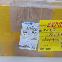 شحن جوي • وصول طلبات • توصيل لزبائن