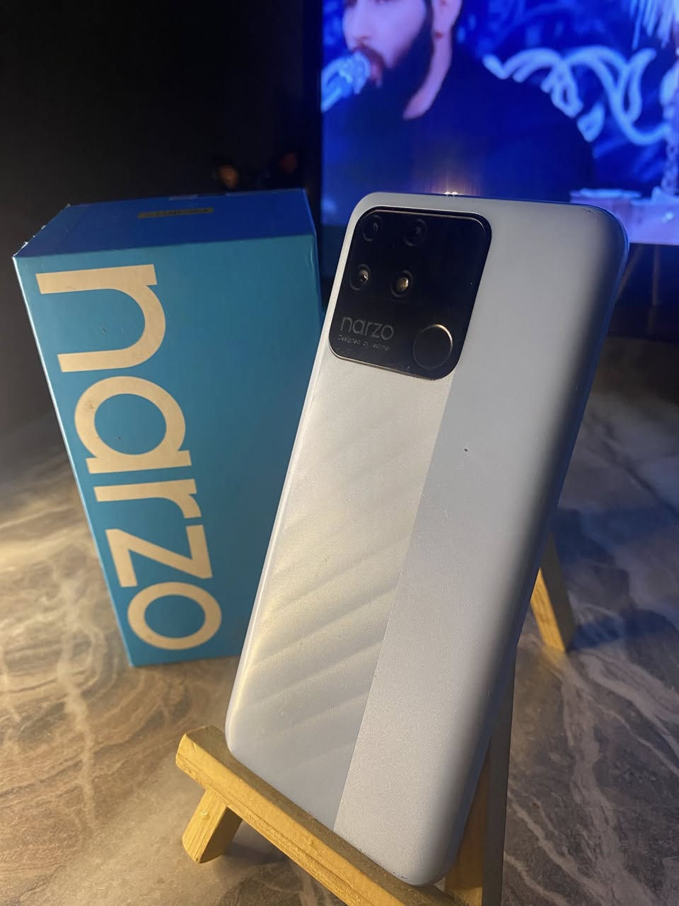 سلام عليكم 

ريلمي نارزو 
 (Realme Narzo 50A)

• البطارية: 6000mAh عملاقة (تنسى الشحن وتكفيك يومين بالراحة).
• المعالج: Helio G85 (أداء ممتاز بالألعاب وببجي).
• الذاكرة: 128 جيجابايت (سعة تخزين كبيرة).
• الرام: 4 جيجابايت.
• الكاميرا: أساسية بدقة 50 ميجابكسل لصور واضحة جداً.
📦 الملحقات:
• الكارتونة الأصلية.
• كفر حماية.
• كيبل الشحن.
•لاصق شاشه 
السعر 100 وبي شي بسيط 
مكاني بغداد حي اور


**إذا كنت صاحب هذا الإعلان وتريد حذفه لأي سبب، رجاءا أرسل رسالة إلى الدعم الفني**