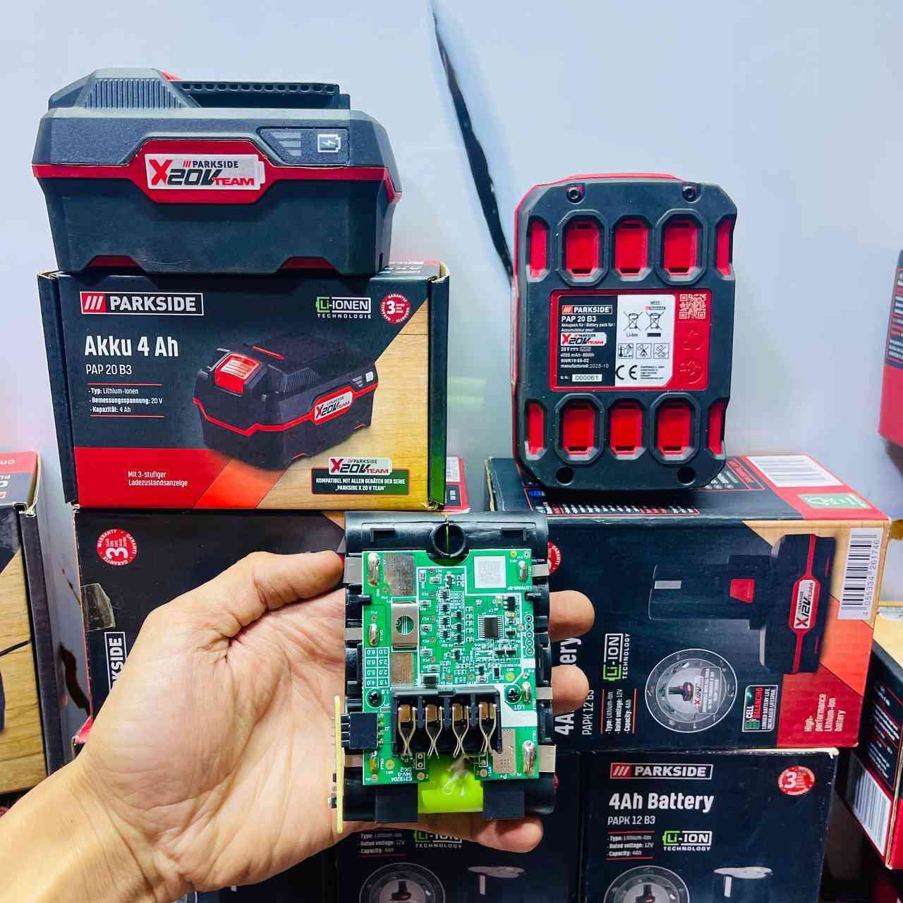 #الجيل_الجديد_توفر🔥:  مختلف انواع البطاريات الخاصه في الأجهزه الشحن [#جمله_مفرد]
أرقى المناشئ من حيث ساعات العمل+الكفائة ل أحدث الأصدارات شركة : MAIIOTA➿BIYOTI➿TMAKOTA➿ PARKSID🇩🇪
أصلي ختم {QR ~ code } ♻️{ لكي نضع بصمة🫆ثقة لكل من يتعامل معنا .

#العنوان : بابل/محاويل —التوصيل 5 الاف 🚚 — ل تفاصيل اكثر يرجى التواصل خاص / واتساب : ***********
