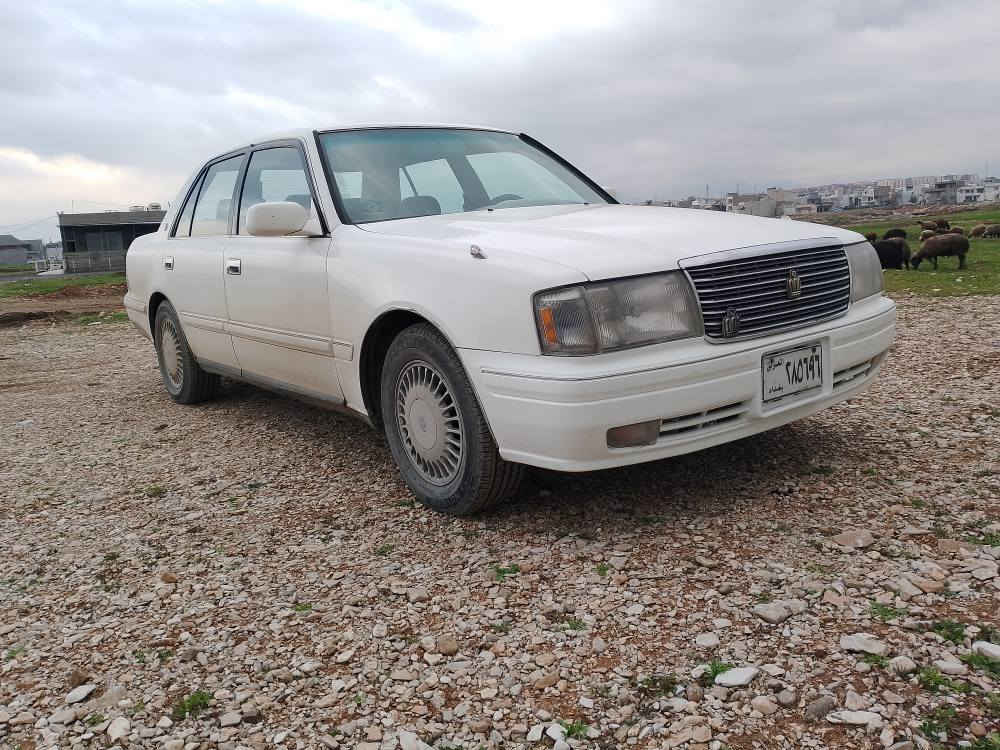 تویتاکڕاون 1998ئاڕمێ پلاسیک سلێمانی بێ بۆیاخ دووپارچەی گۆڕاوە بەبیلادی تەبرید گەرمی هەمووگیانی ئیشەکات چوارتایەی تازە.((‌***********)){{65}}گەڵا السليمانية, العراق
