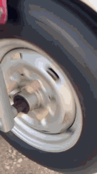 انتباه 💢💢امراوس فقط ابدايون السلام عليكم ستوته موديل 20كهربائيات كامله زوج تواير جدد المكينه جديده بس مفتوحه مثل ما اتشوف نضيفه الستوته خير من الله مكاني سوك الشيوخ الفضليه ***********
