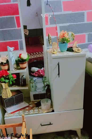 سلام عليكم قرفه تركي خمس قطع قرفه جديده ستخدامه 7اشهر فقط نضيفه البصره جزيره 550وبيه مجال الطيبين ***********
