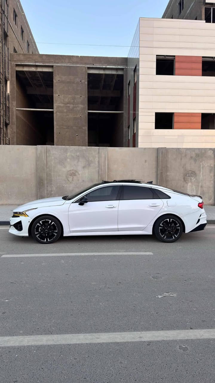 كي ٥ موديل ٢٣ ماشيه ٢٥ الف حادث جانبي  بصره حره باسمي ب١٧٠ وبيه مجال 

مكان السياره البصره 

***********
