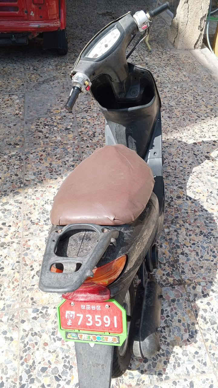 سلام عليكم عندي دراجه عصفوريه للبيع 225وبيه مجال بغداد شعب الرقم متواجد واتساب ***********
