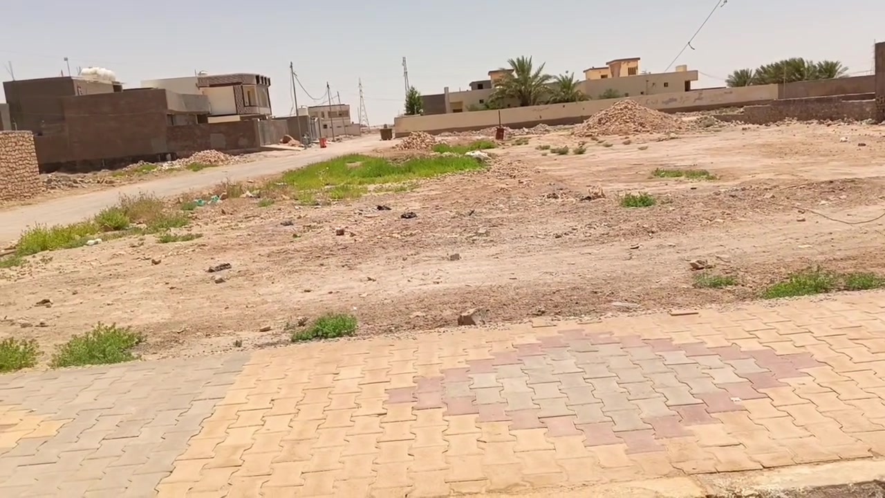 عرض رقم 68
قطعة للبيع كبيسة شارع الحولي 
المساحة 298.66 ركن 
شوارع 20*10
الوجه 12متر 
نزال 25متر 
خدمات كهرباء ماء تبليط مقرنص مجاري فول الفول

#مكتب #نور #الهدى #يوفر #لك #أفضل #العروض..

 #عيش #الرفاهيه #في #قلب #المدينة

العقار معروض لدى مكتب نور الهدى للعقار الانبار هيت كبيسة 
للاستفسار ***********
@إشارة
