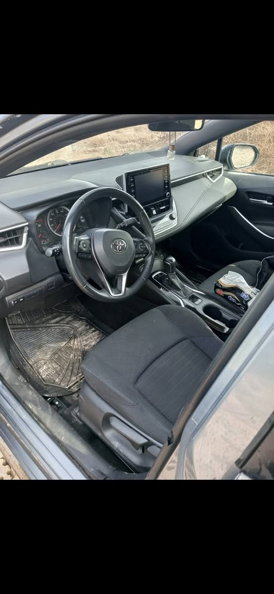 كورلا امريكي 2020محرك 2000 فهSE ماشيه 98الف حادث موضح وتساب ***********
