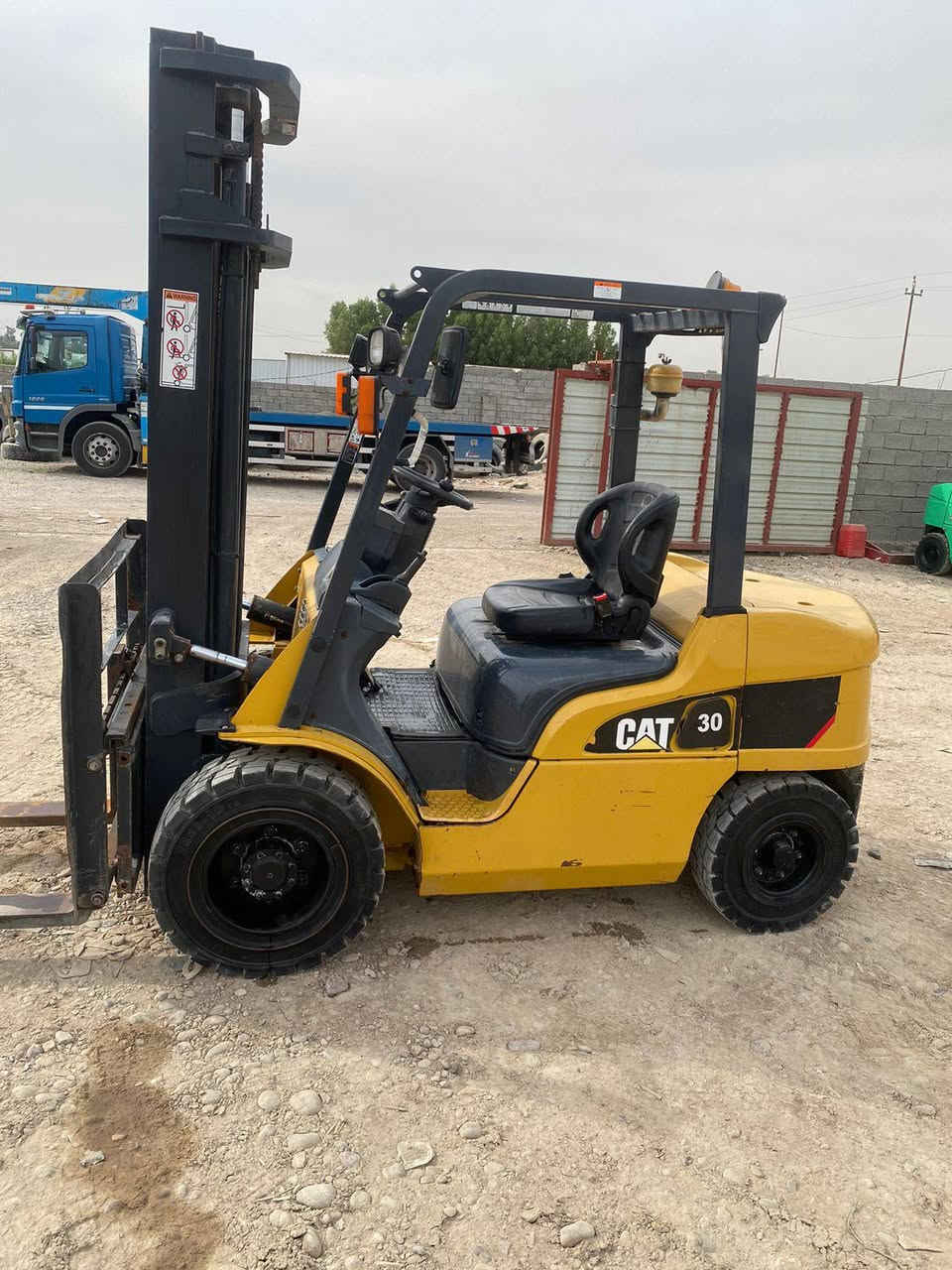 سلام عليكم اخواني الاعزاء كتر 15 دخول جديد مكينه س فور س جديده تخم تاير ربل ياباني 4حركات ياباني منفيس جاهزه للعمل مكان بصره للستفسار***********
