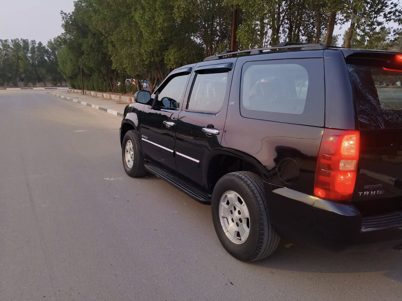 السلام عليكم تاهو موديل 2011 كفاله من القص دخول جديد جاهزه السياره اي نقص ما بيهاهمكينه جير حداديه تخم تاير كفاله سياره اي نقص ما بيها جديده ورقم سنويه اربيل بيها المكان بصره سعر السياره 100 وبيها مجال بيع رقم الهاتف***********
