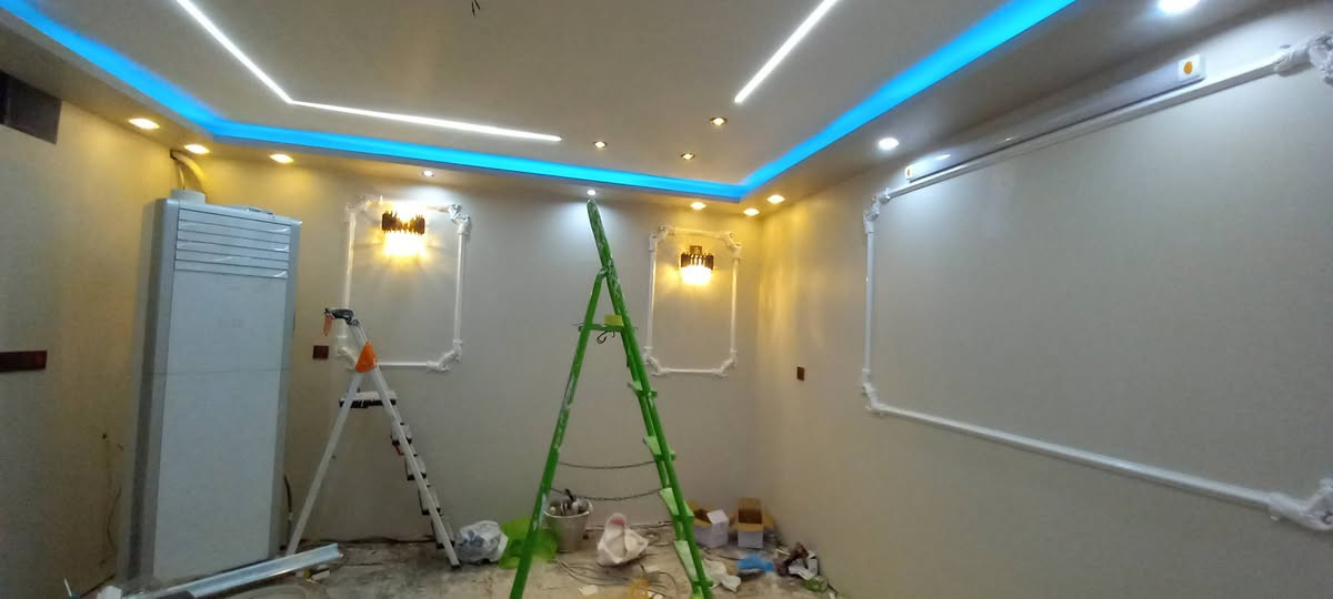 متفرغ حالين 
موجود كادر كهرباء و موجود كادر جمس بورد 
هاذا شغلي كهرباء 

موجود واتساب
《***********》
