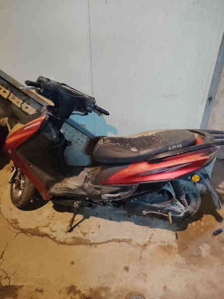 اللبيع ع وكفته كابريتر وصخه واير لبانزين مكطوع كوم حديد سكنس صيني  محرك ما مفتوح (***********
