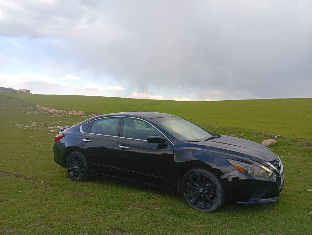 التيما2017 sr💥 ئيس ئار
جاملغيكي پيشه وه تنها په مپه
له گه ل قباق سندوق 
گير ماكينه به شه رت 
                               ***********🟩
سعر 112 ورقه أربيل, العراق
