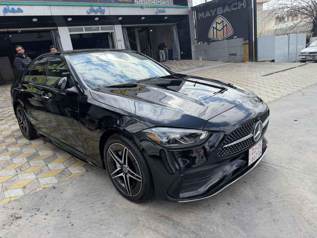 مارسيدس C300 مؤديل 2023 
مواسه فات فوول
 بيلاد AMG
بانؤراما و ناوسور كاميره
 ٣٦٠ كوشن غه زن و هيته ر
 و پيشوو دوا رادار و فوول
   ته نها ١٢ هه زار ميل
 رؤشتووه
 به س بؤنيتى بؤياغه 
ناوو شانصى به شه رت
 به هيج جؤريك نه ى گرتووه ٢ PDR بجوكى هه يه 

سعر لە کۆمێنت داوابکە ڕاستەخۆ بۆت دیت 📩 

به ناوى خومه وه يه سه ياره كه يه ك دينار مه سره فى نيه به شه رتى هه مووشتيك زؤر خاوينه 

ژمارەی خاوەنی 
***********)
