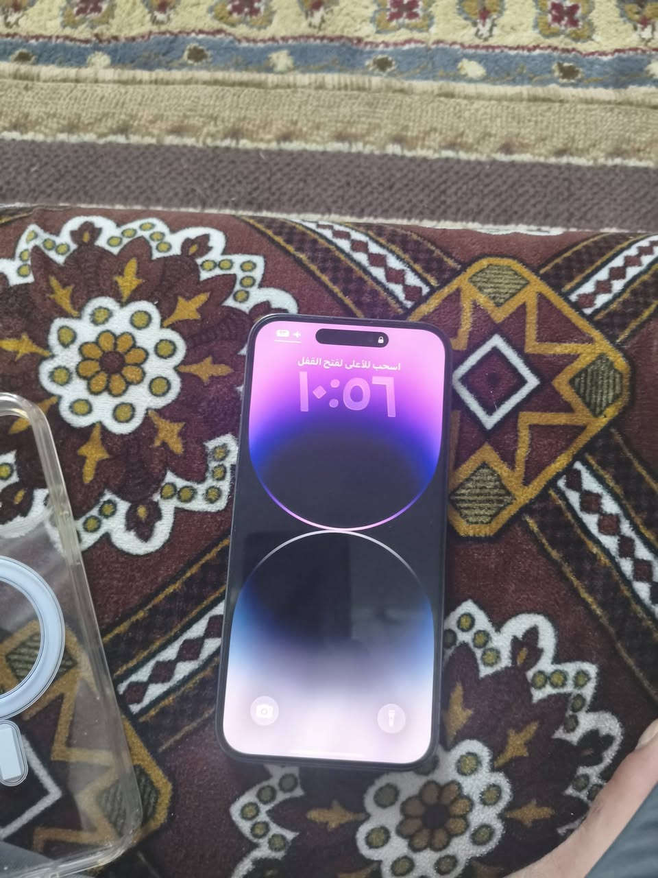 ايفون 14 برو ماكس ذاكره 256 بطاريه 85 دبل شريحه نموذج M شرق اوصط دبل شريحه كله على وضع الشركه السعر 950 وبي مجال قليل المكان البونمر ما اتواصل فيس فقط اتصال ***********
