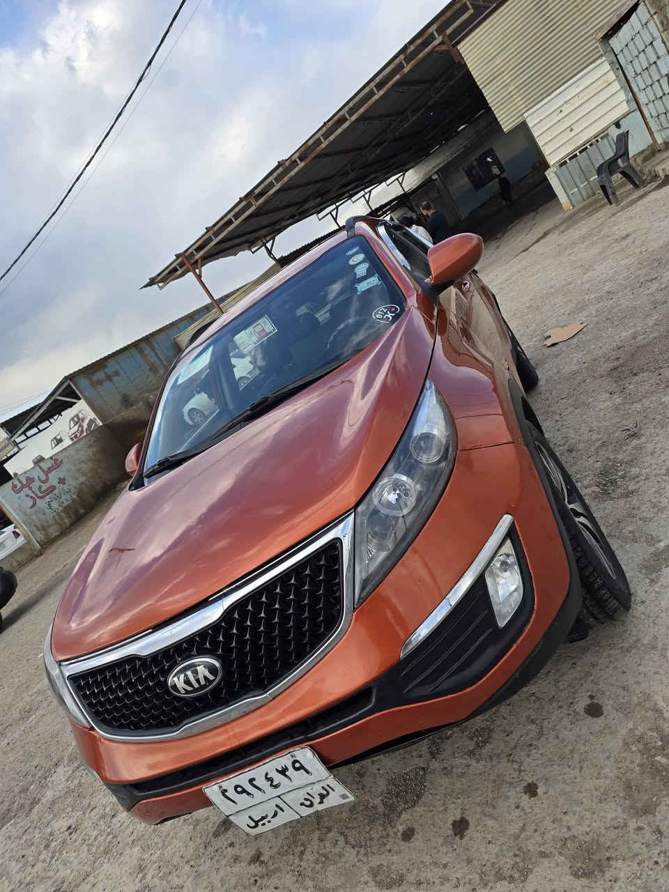 سلام عليكم كيا سبورتج موديل 2011 محرك دوش صبغ عام بيها ضرر جاملغ خلف السائق هزه وفحص جديد سنويه صاقته تبريد شغال سياره جاهزه طخم أمامي وخلفي جديد يرهم مرواس حسببب
سعرها 107 قفلها من اخير هذا رقمي بيها وتساب مكان سياره موصل 
***********
***********
