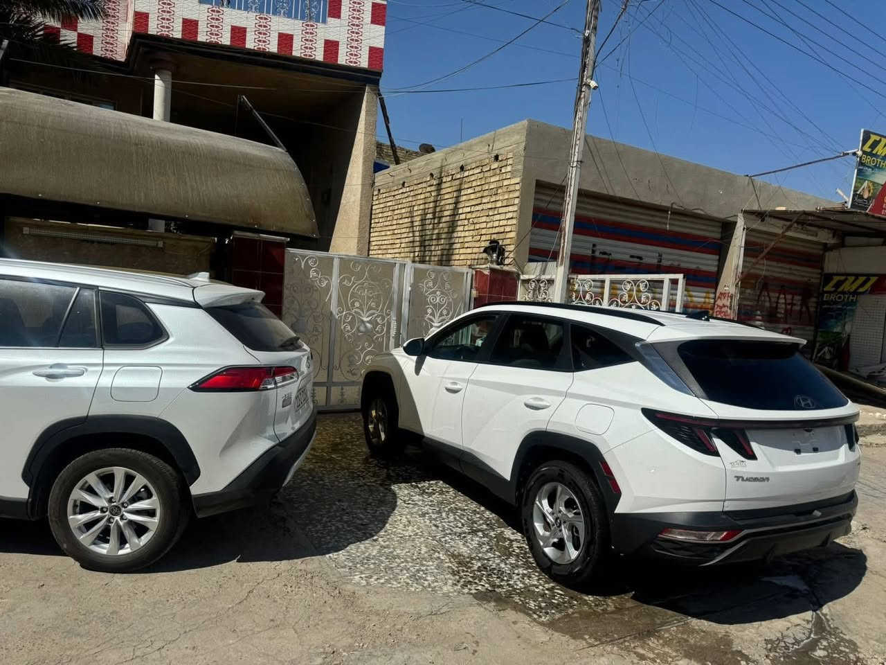 سلام عليكم توسان 2023 فول عده الفتحه ماشيه 35 جديده كلش لا بيها تبديل ولا صبغ من عده شويه بلبنيد صبغ حادثها نص دعاميه وشويه من البنيد حادث بسيط مرقمه بغداد بسمي 
مكاني الغزاليه ***********
سعرها 198وبيها مجال للشراي
