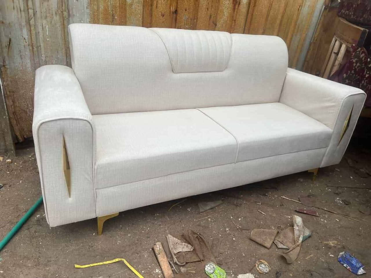 تخم مودرن 5قطع 10 مقاعد 
قماش درجة أولى اسفنج مميز اول عالي 
التفاصيل حسب طلب الزبون ناصرية, ذي قار


**إذا كنت صاحب هذا الإعلان وتريد حذفه لأي سبب، رجاءا أرسل رسالة إلى الدعم الفني**