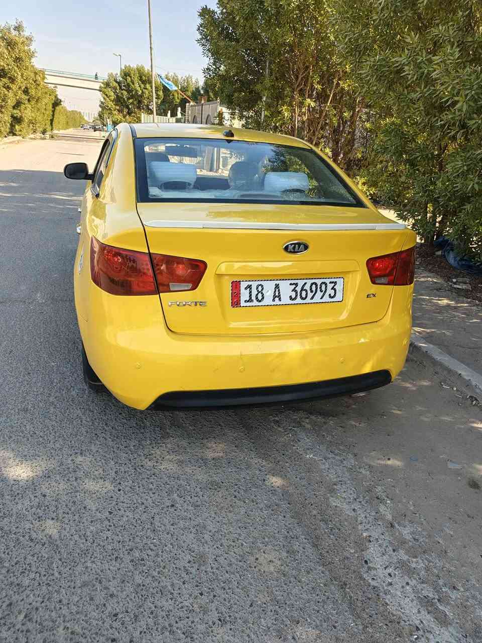 السلام عليكم كيا فورتي 2013 مكينه الفين رقم بابل انكليزي مصفرة من كلشي وهزة جديده وسنويه لل29 السيارة كلش نضيفه وع ايدي وجاهزه من كلشي صدر امامي خلفي منظومه تبريد حداديه كير مكينه بشرط الكفاله حادثها جاملغ امامي    بسمي تحويل ثاني يوم السعر 86 بيها مجال بسيط  ***********
