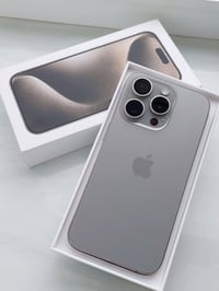 آيفون ١٥ برو ماكس • ٢٥٦ • بطاريه ٨٦٪