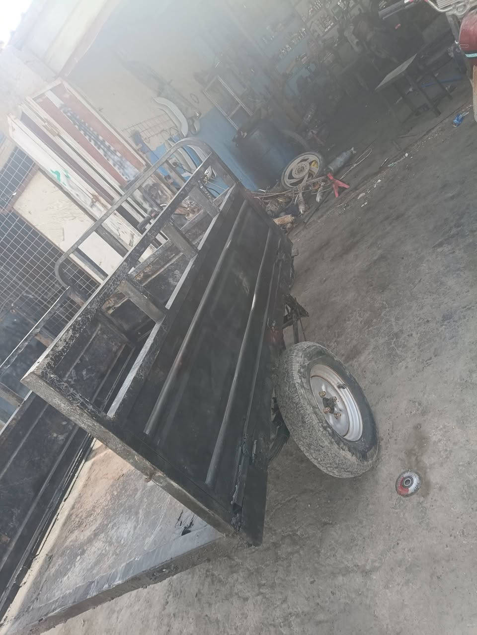 سلام عليكم ستوته امتي ار اللبيع نضيفه والمكينه خرسه كلشي جديد السعر 525وبيه مجال للتواصل عله هذه الرقم ***********
