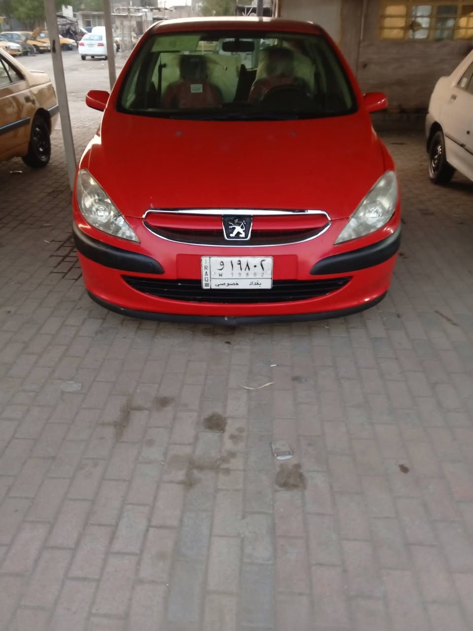 السلام عليكم بيجو 2005 بيه مكانات صبغ مكفولة من الظربه كير مكينه صدر تخم تاير  كهربائيات دواخل بلاد تبريد ثلج ثلاجه شغاله السعر 55 بيه مجال حك الجيه ***********
