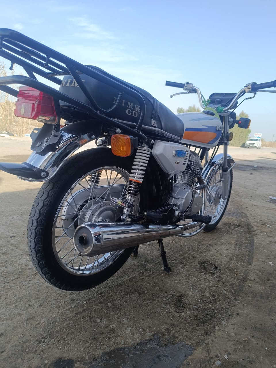 سلام عليكم.

دراجه نامه للبيع
موديل 2025
اوراق اصولي 
كهربائيات كامله من كلشي دراجه خير من الله شلعه ومعدل فول نضافه 100٪ اي نقص ما بيه محرك ما مفتوح مكفوله كفاله عامه 

سعر خاص وتفاصيل اكثر خاص
***********..
