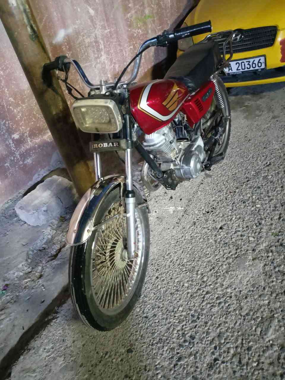 متاح ماطور كدام العين معمر جديد ما يعوزو كلشي بس وكفيه تحريكه و معدل نار سعر 170 مكامن جانب الايمن حي العامل


**إذا كنت صاحب هذا الإعلان وتريد حذفه لأي سبب، رجاءا أرسل رسالة إلى الدعم الفني**