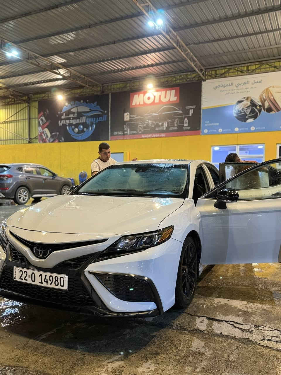 الوحش الياباني كامري 2023sEبلص فول مواصفات بصمه شاشه جبيره سلايت لون سموك مميز ،ضررها قطعتين بوند وجاملغ وضربتها مو بجم مكفوله من الشواصي والايرباك ، مكانها موصل سعرها ٢٣٠ للتواصل ***********. اسيا
