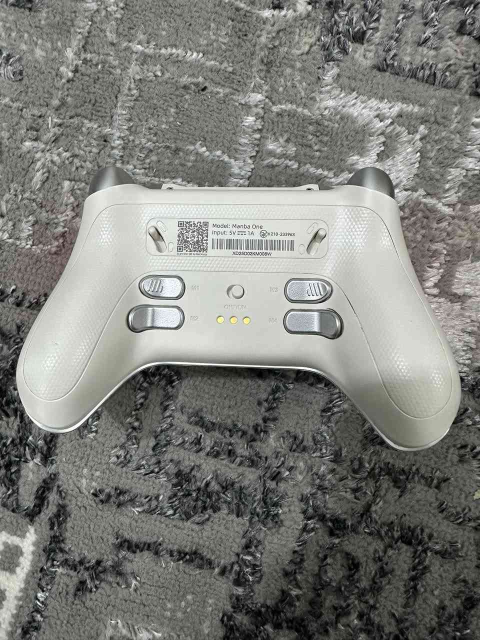 السلام عليكم
� للبيع يد تحكم MANBA أصلية 🔥
✨ شاشة تحكم بالإضاءة + LED Colors & Modes
💻 تشتغل على PC / Android/ iOS/Switch
✅ نظيفة وحالتها ممتازة  ( wireless )

ماوس لاسلكي AULA أصلي
جودة عالية + تصميم أنيق
شغال تمام ✔ شتريته جديد مو امزون

الاجهزه نضيفه كلش يتوفر توصيل سعرهن ثنينهن ب80 

ماوس 30 
جوستك 55 

تلفون *********** واتساب ماسنجر  عجبنك خابر وتدلل
