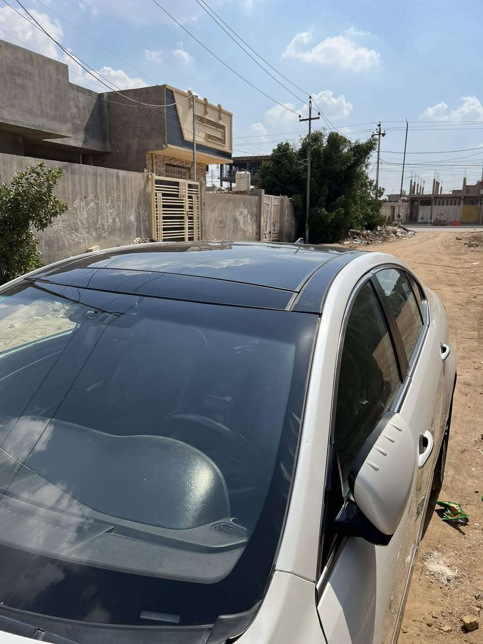 من رخصة الگروب
سيارة للبيع أو مراوس حسب القناعة 
كادنزا مُديل 2016
بيها أربع قطع بدون دواخل 
فول مواصفات واحد على واحد 
بنوروما بصمة تشغيل 
بصمة بيبان 
كشنات جلد 
تبريد خلفي 
حساسات امامية وخلفية 
رقم الهاتف ***********
العنوان كربلاء الهندية 
السعر 110وبيها مجال بسيط
