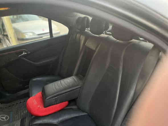 سلام عليكم مارسيدس غواصة شمالية 2001
مكان بغداد تفاصيل السعر 110ورقة👇🏼 
0771 936 5531
غير متواجد عل فيس
