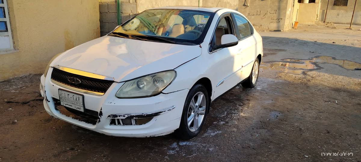 السعر ٣٦ ورقه  
شيري اي ثري ٢٠١٣ رقم بصره  سنويه منتهيه السياره كولها ع الابلاد مكينه كير  بلاد حداده ٧٠ ب الميه  تخم تاير جيد
البدي شوفت عينكم  السياره حلوه عوزها شوي ترتيب  السري يتصل ويدلل مو شراي ويخاف يشتري وكلبه يلعب لا يخابرني رجأن. ***********     كذالك راعيها يريد تحويل جزاكم الله خير الجزاء
