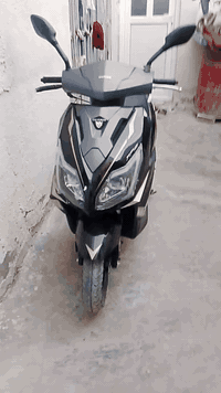 دراجه  للبيع نضيفه طك جيس الشراي يتصل سعرها مليون وبيه مجال ***********
