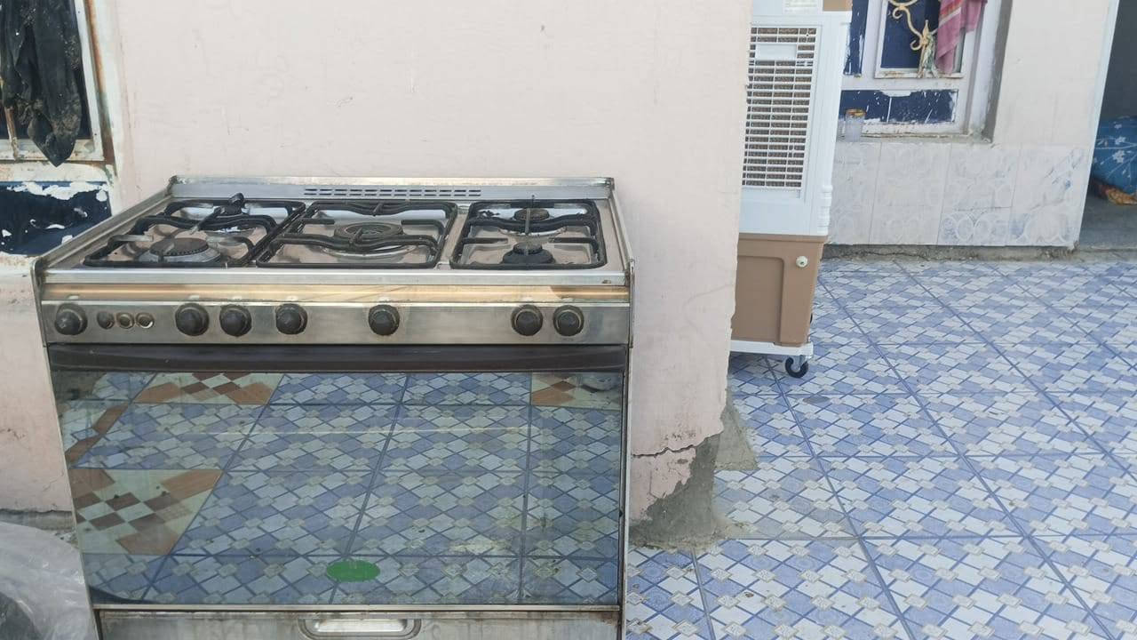 طباخ كريازي الأصلي جديد الله شاهد شغال هو والفرن ما داخل تصليح ولا أي عطل سعره ٣٥٠


**إذا كنت صاحب هذا الإعلان وتريد حذفه لأي سبب، رجاءا أرسل رسالة إلى الدعم الفني**