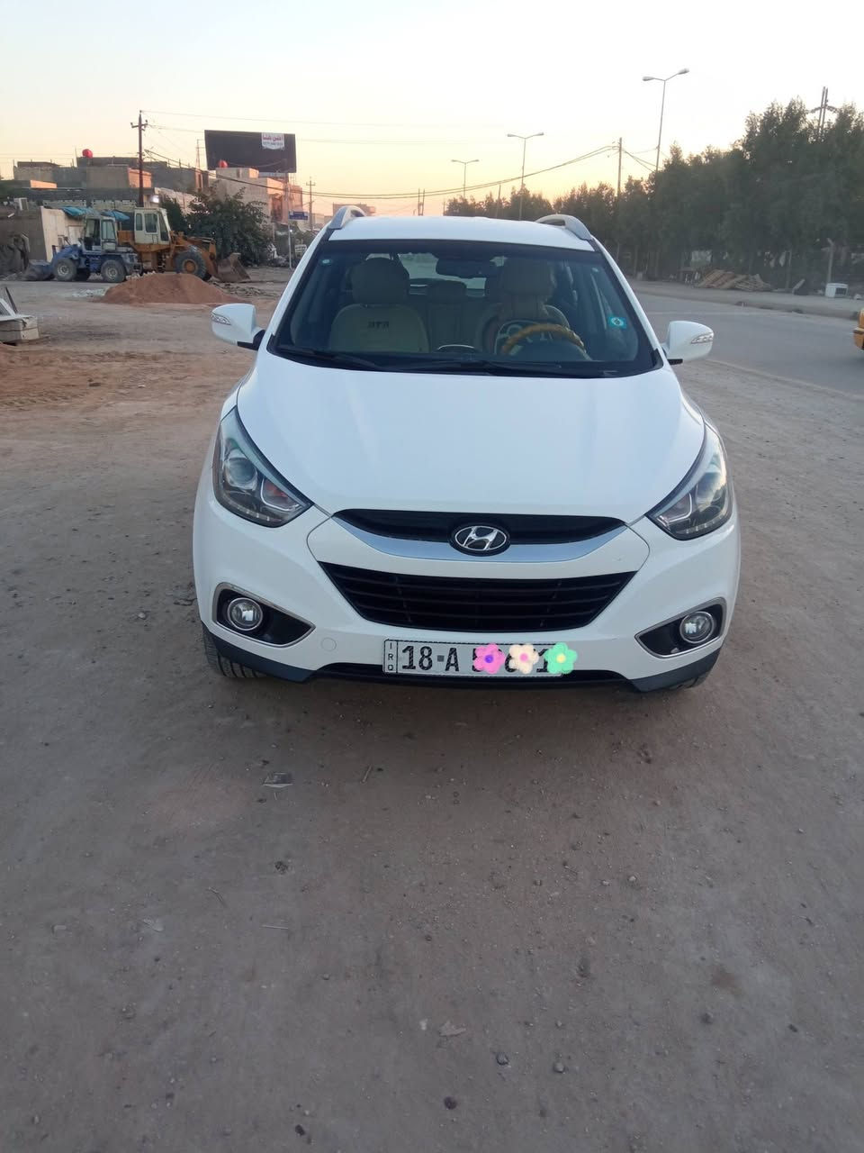 السلام عليكم.. توسان للبيع رقم بابل الرقم الجديد الإنكليزي ماشيه 116 سياره نظيفه جدا صبغ بقبق الجنطة وبارد كما موضح بالسونار مكاني حلة سعر 158 مجال قليل جدا جدا شراي يتصل على الرقم ***********
