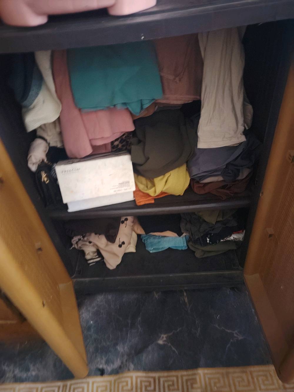 بوفيه ب٧٠ بيه مجال ابو بابين ب٢٠ بي قاطع بنص