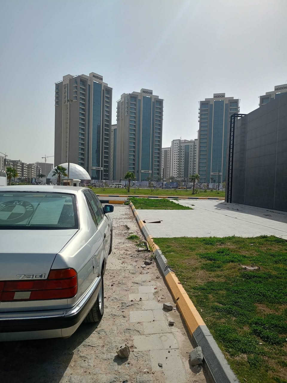 سلام عليكم بياءم سياره كفالة محرك 6 مفتوح السياره جاهز تبريد ثلج حداديه 100 تخم تاير جديد مانقصه اي شي السياره فول مواصفات السعر 60 وذا اكو مراوس بكاسحه اراوس رحمه علا والديكم الموشراي لا يتعبني كلساع امسح المنشور وجاي الرقم ***********
